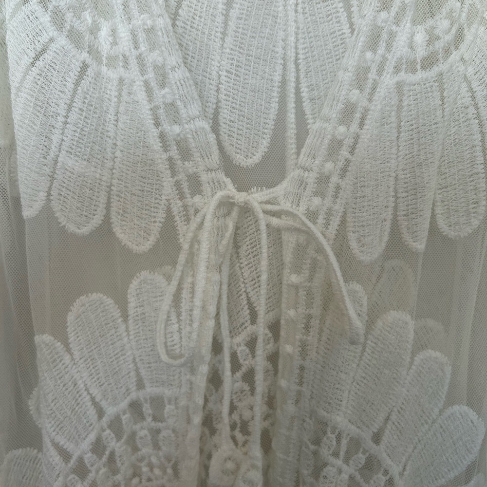 Elegant Cream Lace Swim Cover-Up - Picture 3 of 8